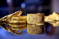 Thumbnail for Luxury Shopping: Buying Gold in Abu Dhabi