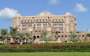 Thumbnail for Top 5 Exemplary Landmarks of Abu Dhabi