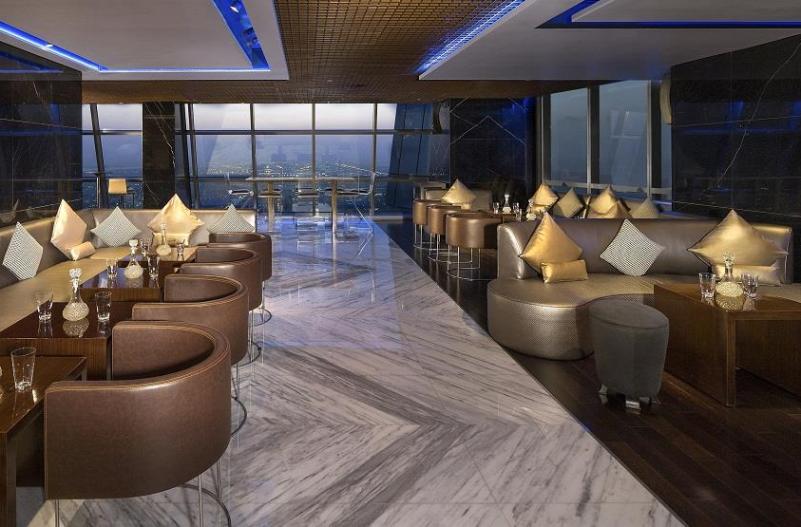 rays-bar