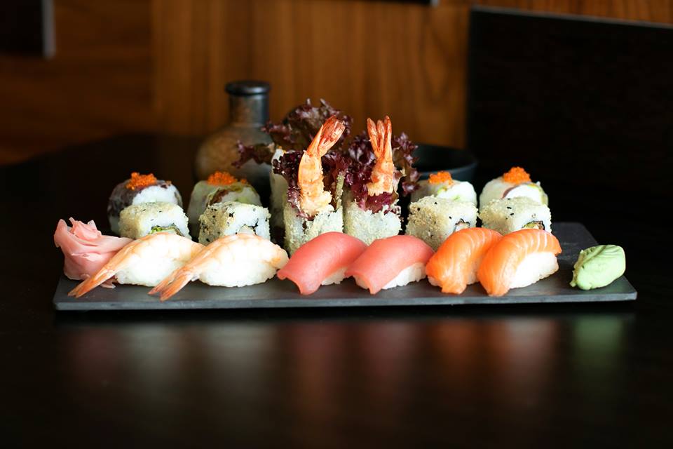 Sushi platter