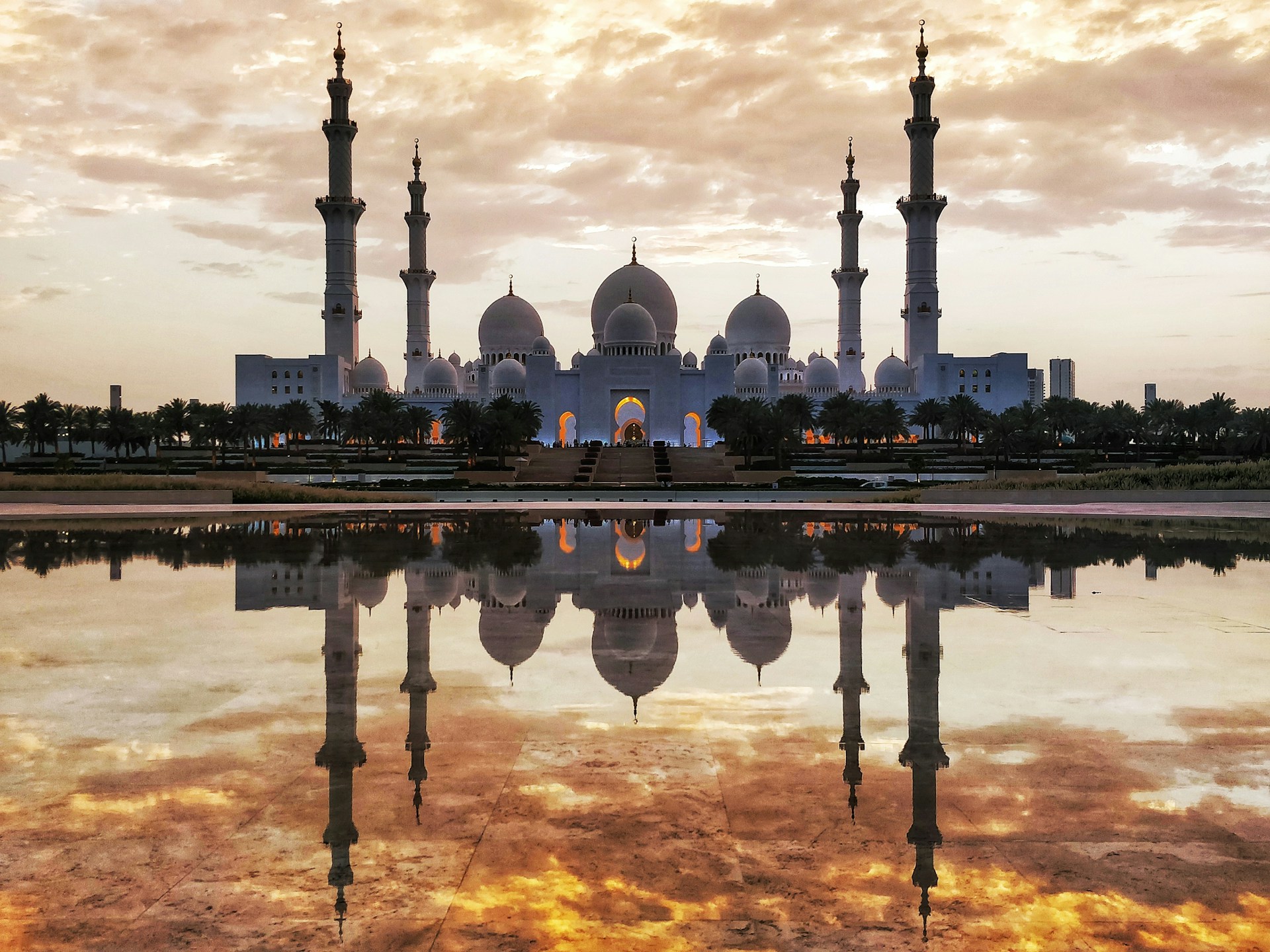 Abu Dhabi mosque