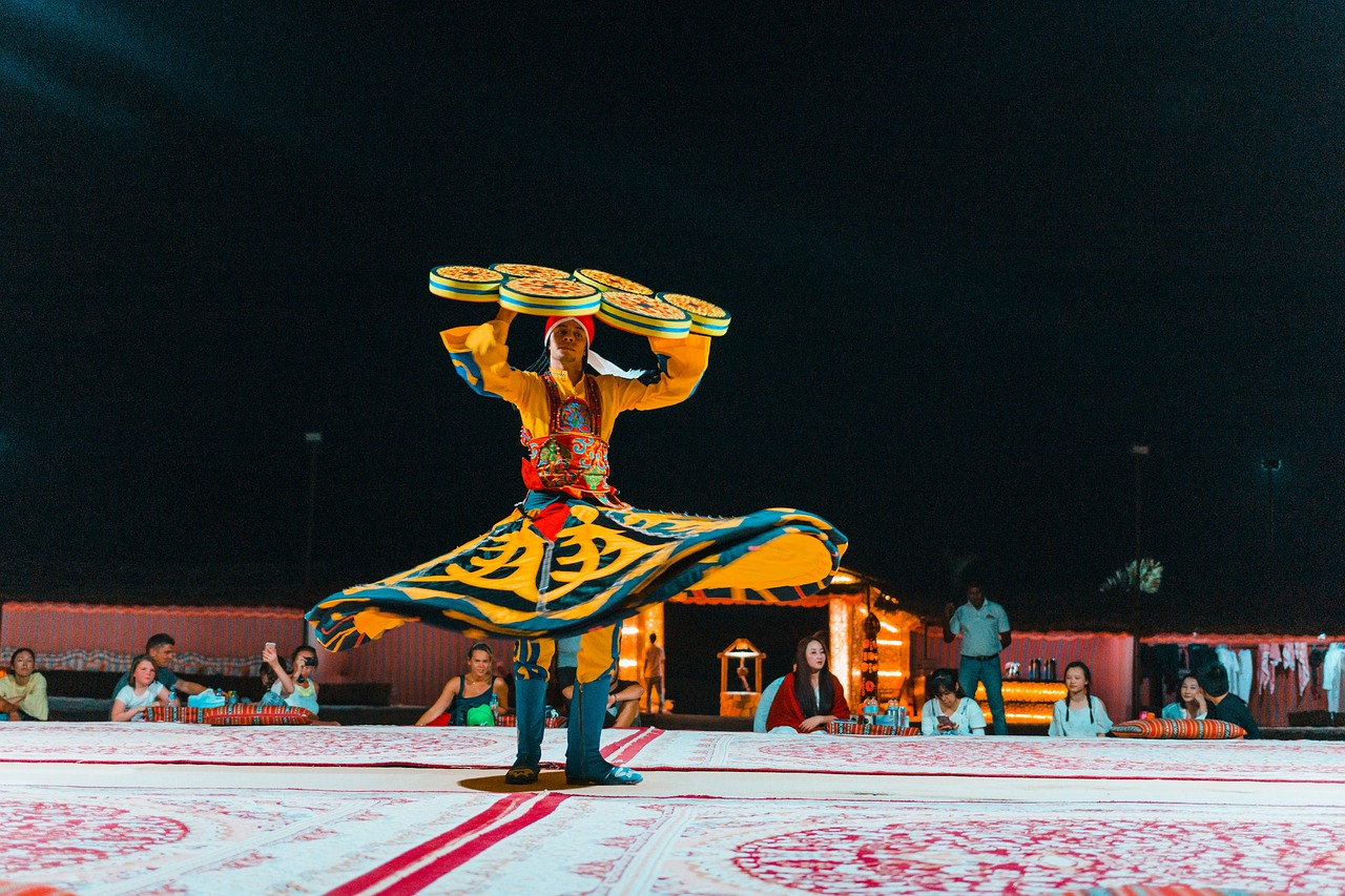 Tanoura dance