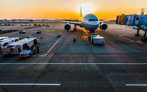 Thumbnail for Which Airlines Fly Nonstop to Abu Dhabi in 2025?