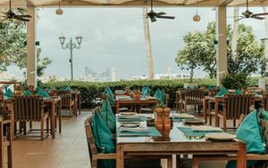 Thumbnail for Planning a Day Trip to Dubai? Here Are the Restaurants Travelers Love