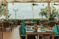 Thumbnail for Planning a Day Trip to Dubai? Here Are the Restaurants Travelers Love